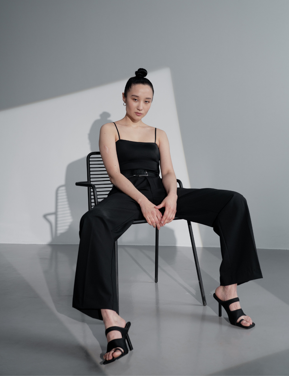 straight leg trousers paris